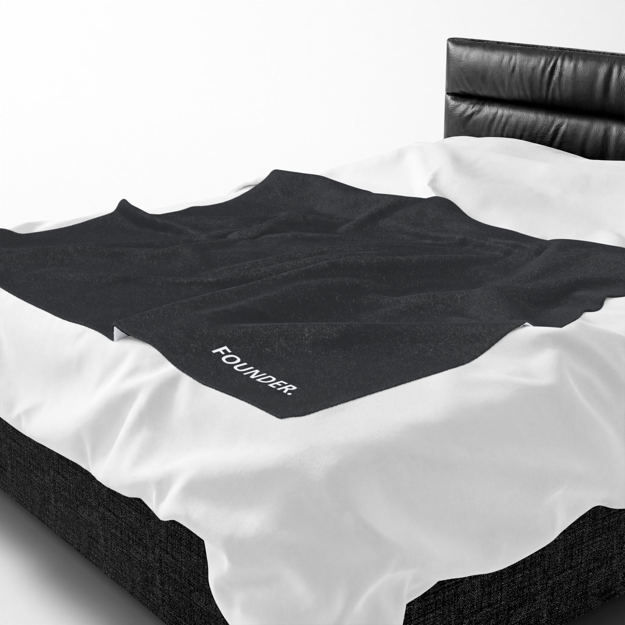 Founder Plush Blanket – Minimalist Workspace Throw