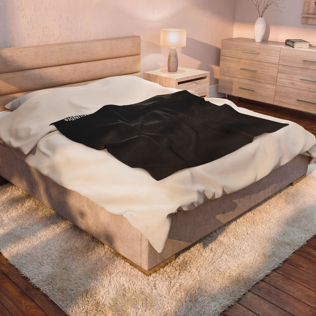 Founder Plush Blanket – Minimalist Workspace Throw