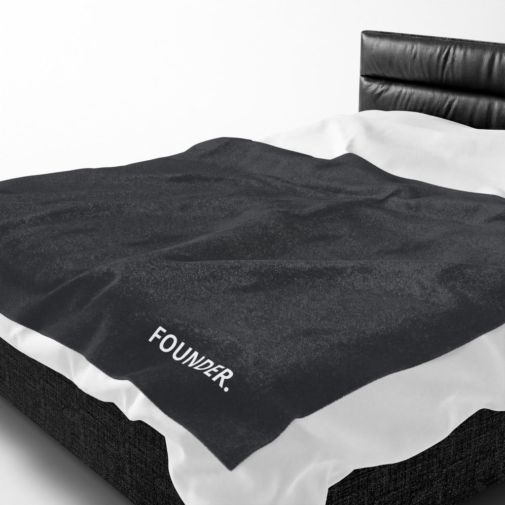 Founder Plush Blanket – Minimalist Workspace Throw